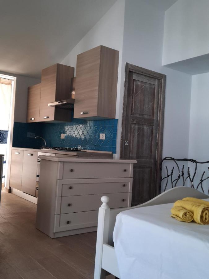 Relax Al Mare Apartment ออลเบีย ภายนอก รูปภาพ
